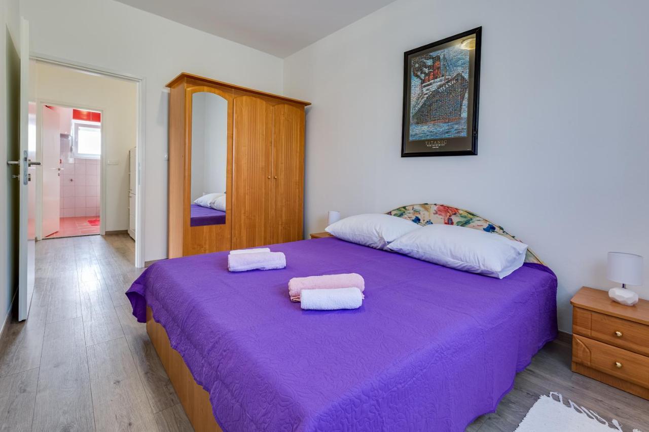 Apartment A & J Petrcane Buitenkant foto