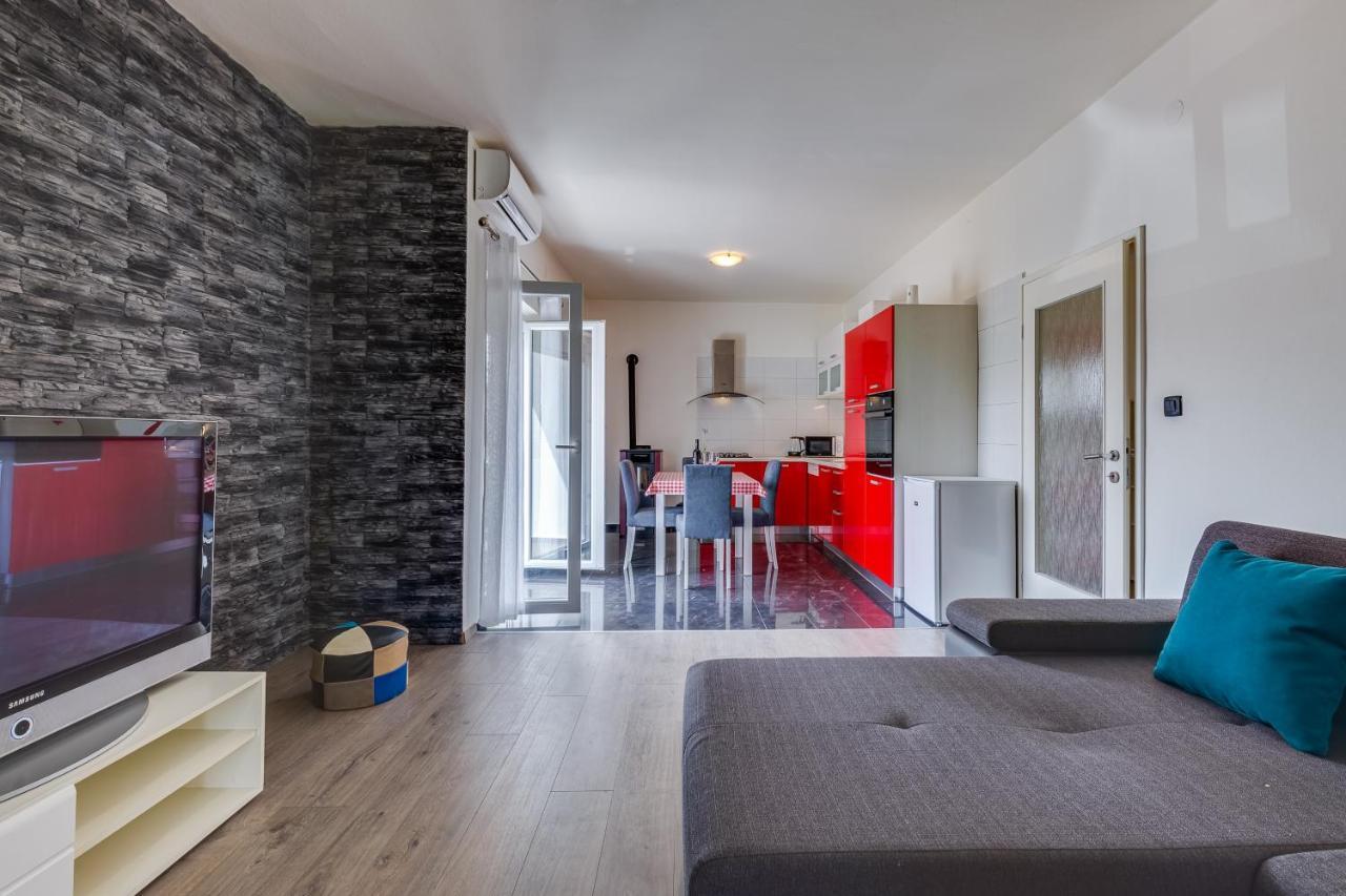 Apartment A & J Petrcane Buitenkant foto